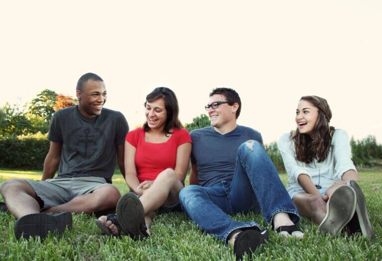 Blog 17 - Urbina Immigration Law. estatus juvenil en estados unidos