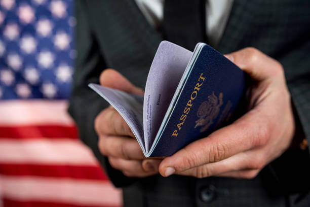 El proceso para solicitar la residencia por visa U implica varios pasos. Aqui te los explicamos todos.